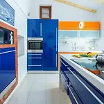 Mia -three-bedroom With Swimming Pool Villa *
