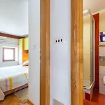 Villa Mia -three-bedroom With Swimming Pool