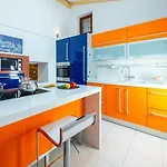 Mia -three-bedroom With Swimming Pool Villa *