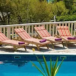 Villa Mia -three-bedroom With Swimming Pool Trsjteno