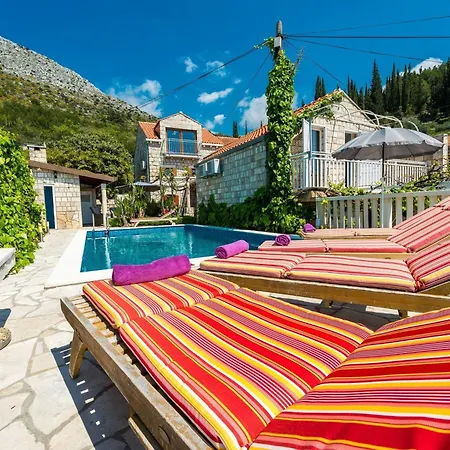 Villa Mia -three-bedroom With Swimming Pool Trsjteno